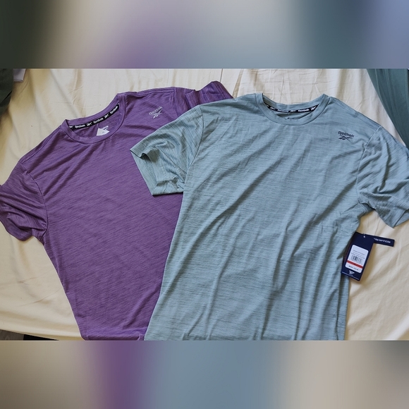 2 Brand new Reebok sport shirt - Picture 1 of 4